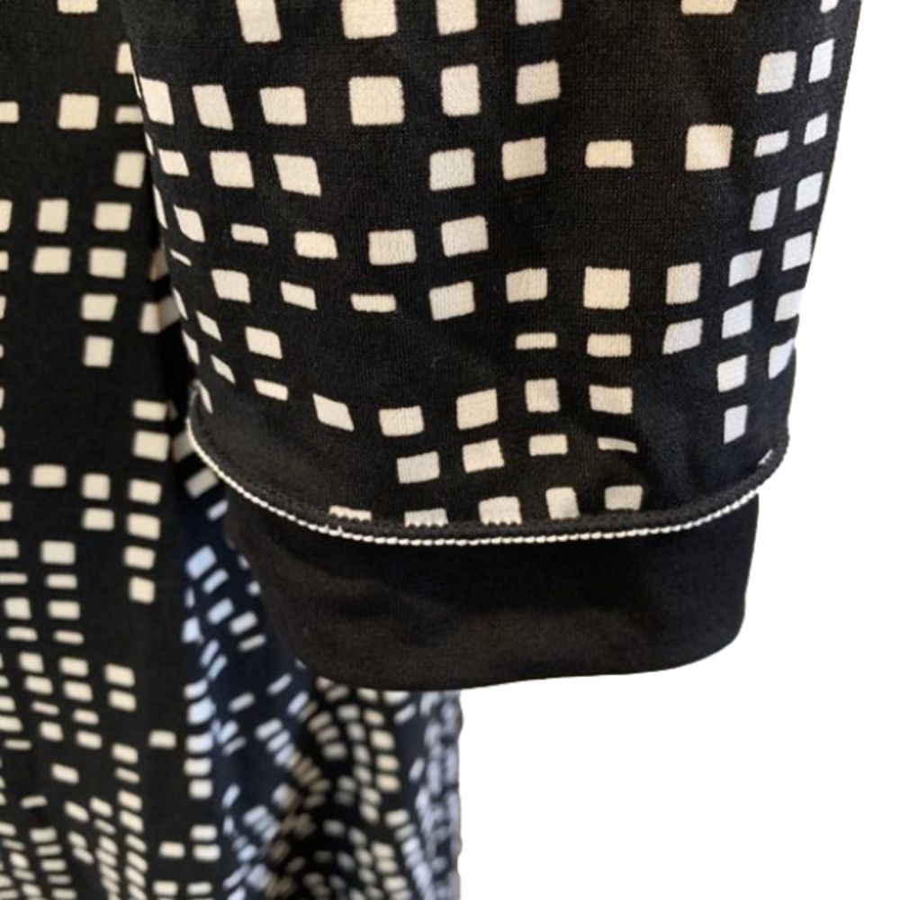 Max Studio Checkered wrap dress, Beige & Black, Long Sleeve, Poly/Spandex blend - Picture 4 of 6